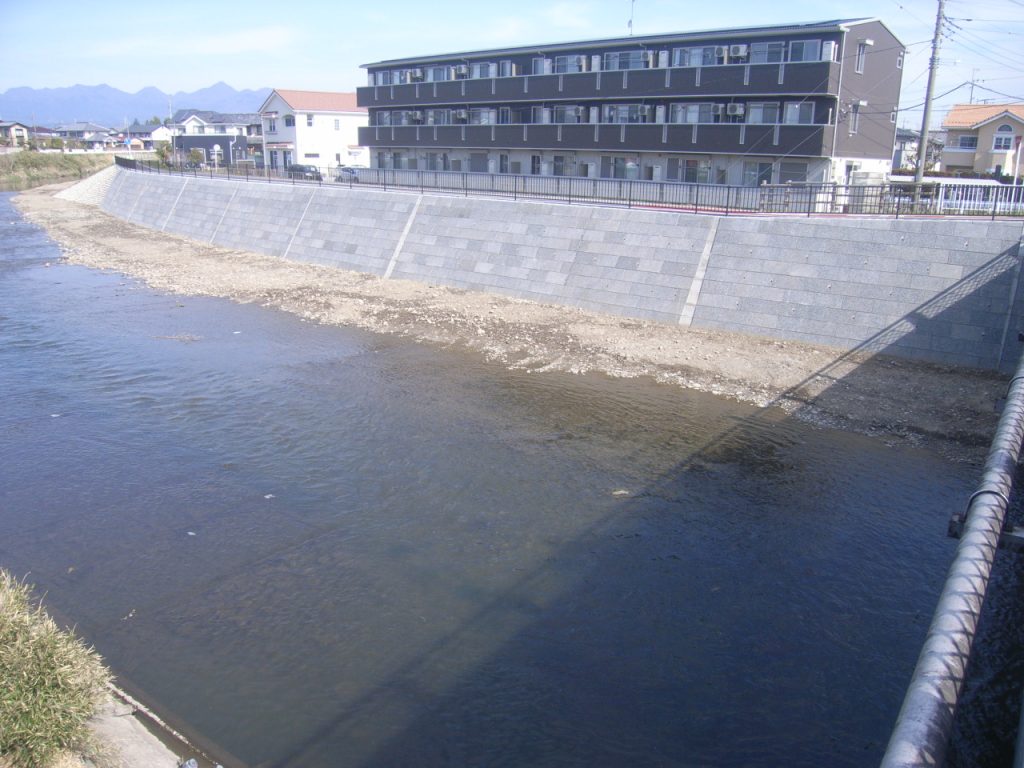 2018年度　社会資本総合整備　井野川護岸工