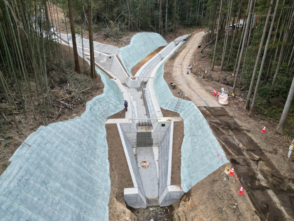 2025年度　烏川支川 房坂川　2号渓流保全工事